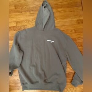 White Fox Boutique Gray Sweatshirt Hoodie